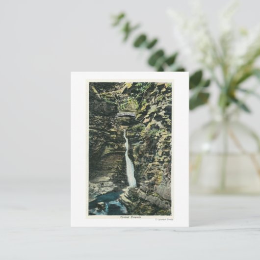 Uitzicht van de centrale cascade briefkaart (Staand voorkant)