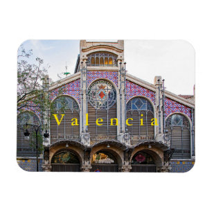 Uitzicht van de centrale markt van Valencia. Magneet