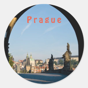 Uitzicht van de Charles-brug in Praag Ronde Sticker