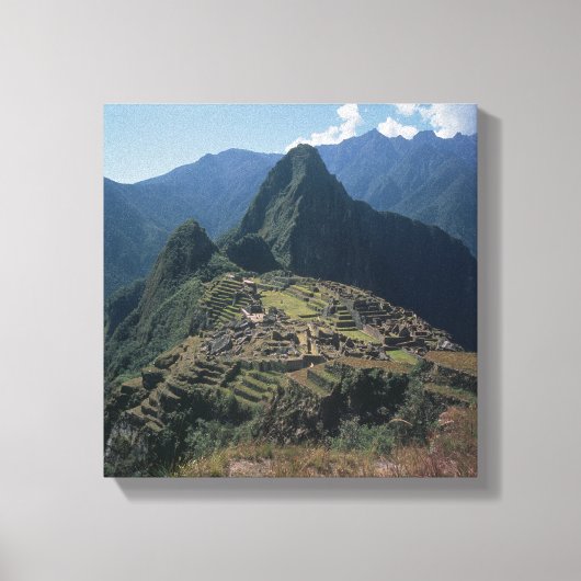 Uitzicht van de citadel bij Machu Picchu Canvas Afdruk (Voorkant)
