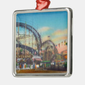 Uitzicht van de Cyclone-achtbaan # 1 Metalen Ornament (Links)