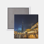 Uitzicht van de futuristische architectuur Burj Kh Magneet (Voorkant / Achterkant)