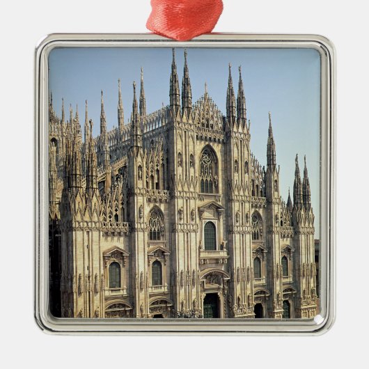 Uitzicht van de gevel, begonnen 1386 metalen ornament (Voorkant)