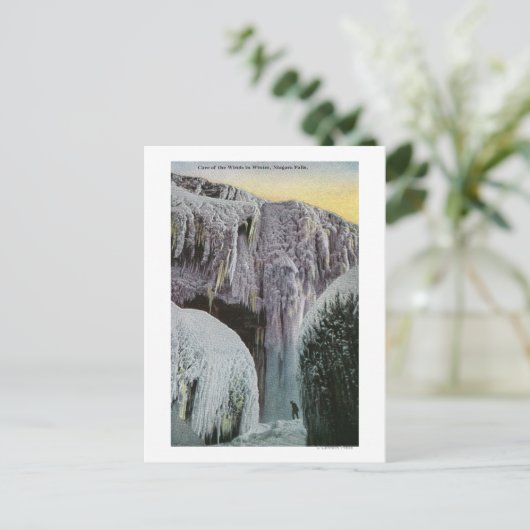 Uitzicht van de grot van de winden in de winter briefkaart (Staand voorkant)