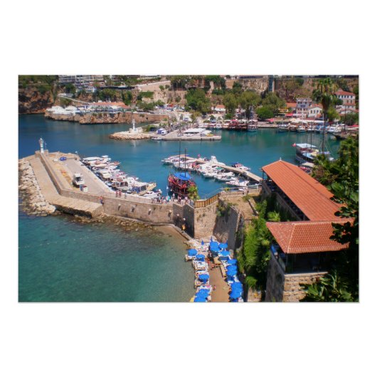 Uitzicht van de haven, strand Mermerly in Antalya Perfect Poster (Voorkant)