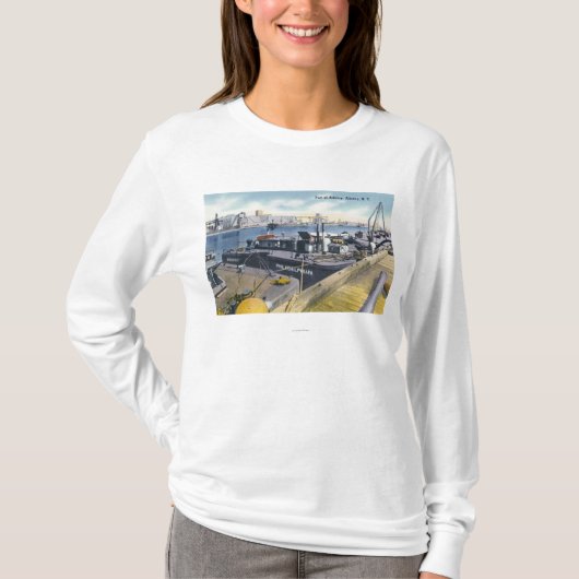 Uitzicht van de haven van Albany, SS Iroquois in T-shirt (Voorkant)