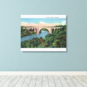 Uitzicht van de Herdenkingsbrug voor veteranen Canvas Afdruk (Insitu (Houten vloer))