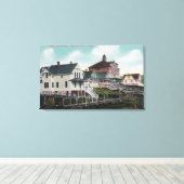 Uitzicht van de High School Hill, Residences Canvas Afdruk (Insitu (Houten vloer))