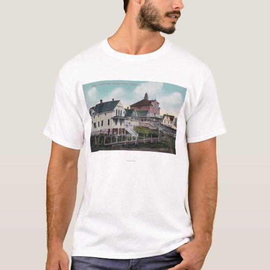 Uitzicht van de High School Hill, Residences T-shirt (Voorkant)