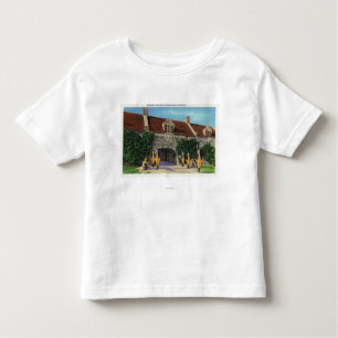 Uitzicht van de ingang van de Armes Kinder Shirts