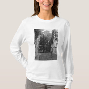 Uitzicht van de kerk, c.1052-67 t-shirt