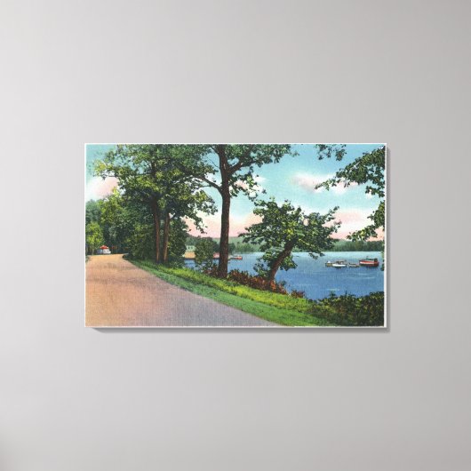 Uitzicht van de Lakeside Drive langs het Chautauqu Canvas Afdruk (Voorkant)