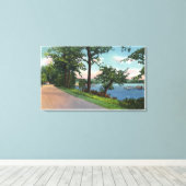 Uitzicht van de Lakeside Drive langs het Chautauqu Canvas Afdruk (Insitu (Houten vloer))