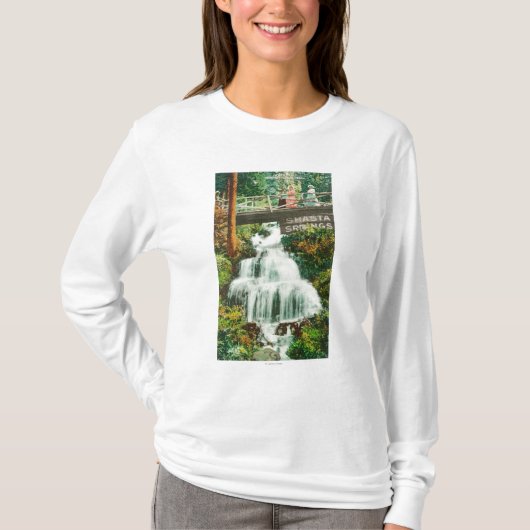 Uitzicht van de Lower FallsShasta Springs, CA T-shirt (Voorkant)