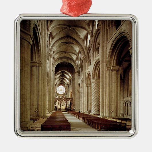 Uitzicht van de nave, gebouwd 1093-1289 metalen ornament (Voorkant)