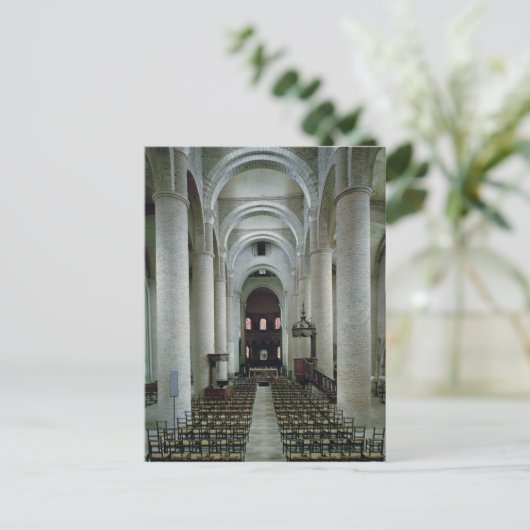 Uitzicht van de nave, naar het altaar gericht briefkaart (Staand voorkant)