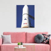Uitzicht van de neuskegel van de delta IV-raket Canvas Afdruk (Insitu (Woonkamer))