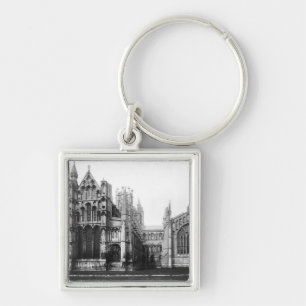 Uitzicht van de oostelijke gevel en het koor, c.13 sleutelhanger