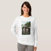 Uitzicht van de oude gordijn # 2 t-shirt (Voorkant volledig)