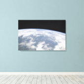 Uitzicht van de planeet Aarde van de ruimte Canvas Afdruk (Insitu (Houten vloer))