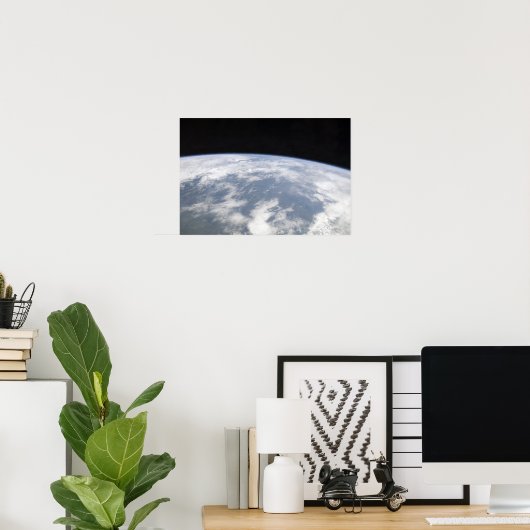 Uitzicht van de planeet Aarde van de ruimte Poster (Thuiskantoor)