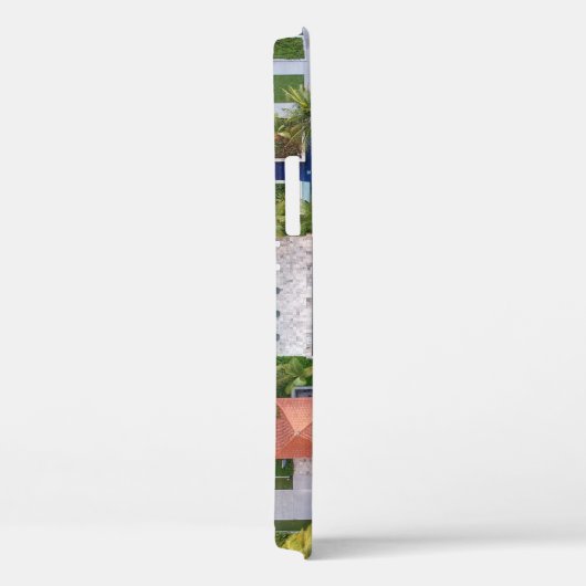 Uitzicht van de pool omringd door palmbomen Case-Mate iPhone case (Achterkant / Rechts)