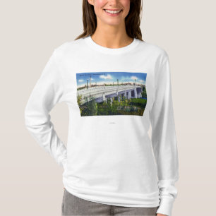 Uitzicht van de Queen City Bridge T-shirt