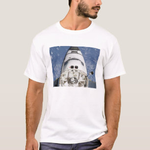 Uitzicht van de ruimteluchthut van Endeavor T-shirt