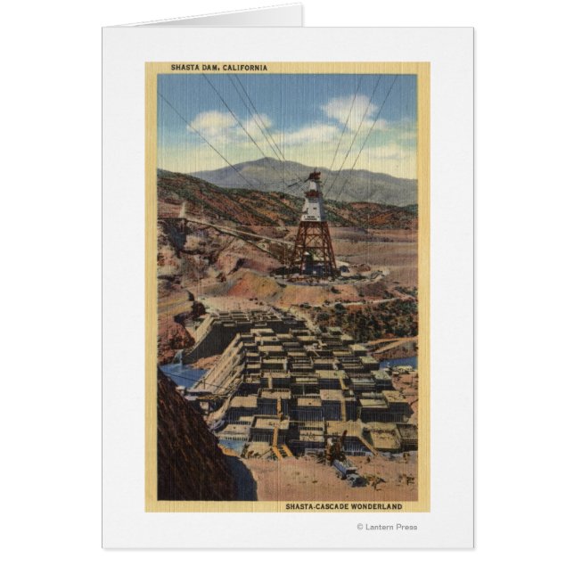 Uitzicht van de Shasta-dam (Voorkant)