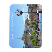 Uitzicht van de stad San Sebastian in zonnige dag. Magneet (Verticaal)