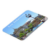 Uitzicht van de stad San Sebastian in zonnige dag. Magneet (Linkerzijde)