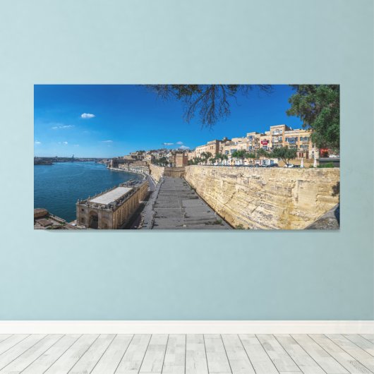 Uitzicht van de stadsmuur en de haven in Valletta Canvas Afdruk (Insitu (Houten vloer))