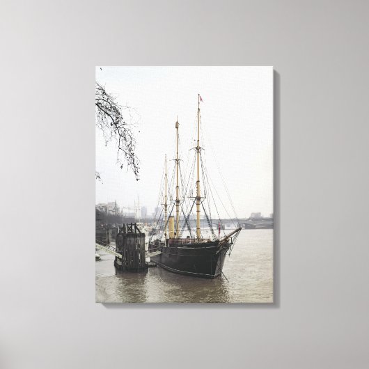 Uitzicht van de Theems met RRS Discovery Canvas Afdruk (Voorkant)
