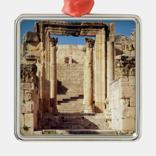 Uitzicht van de toegang tot het Christelijk Metalen Ornament