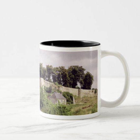 Uitzicht van de Tour de Talbot en behoud van de Tweekleurige Koffiemok (Rechts)