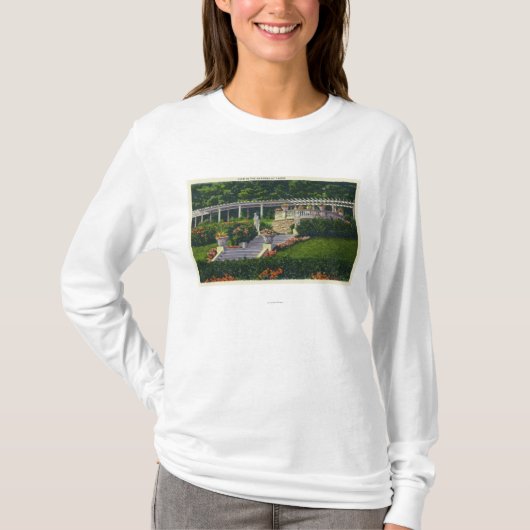 Uitzicht van de tuinen in Yaddo T-shirt (Voorkant)