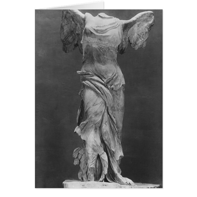 Uitzicht van de Victory Samothrace in het museum v (Voorkant)