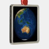 Uitzicht van de volledige Aarde met Indonesië, de  Metalen Ornament (Rechts)