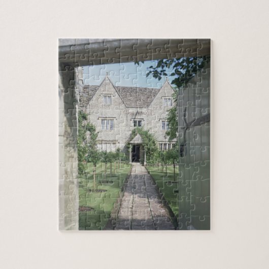 Uitzicht van de voorzijde van het huis (foto) legpuzzel (Verticaal)