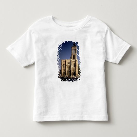 Uitzicht van de West-facade, met c.1135 (foto) Kinder Shirts (Voorkant)