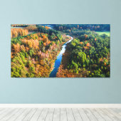 Uitzicht van de windrivier de Sunny Autumn Forest Canvas Afdruk (Insitu (Houten vloer))