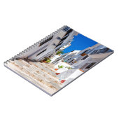 Uitzicht van de witte stad Frigiliana in de lucht  Notitieboek (Linkerzijde)