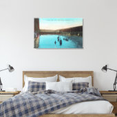 Uitzicht van de Zwemmetrieke TankBoyes Hot Springs Canvas Afdruk (Insitu (Slaapkamer))