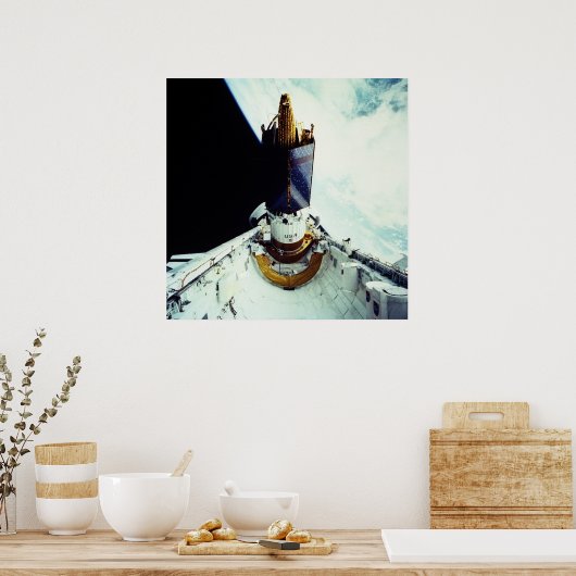Uitzicht van Earth and Space Shuttle Atlantis Payl Poster (Keuken)