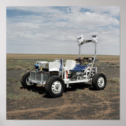 Uitzicht van een 1-G Lunar Rover Vehicle Poster (Voorkant)