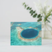 Uitzicht van een blauw schip, verankerd in de zeil briefkaart (Staand voorkant)