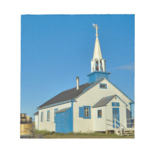 Uitzicht van een blauwe en witte kerk in de Dene-s Notitieblok