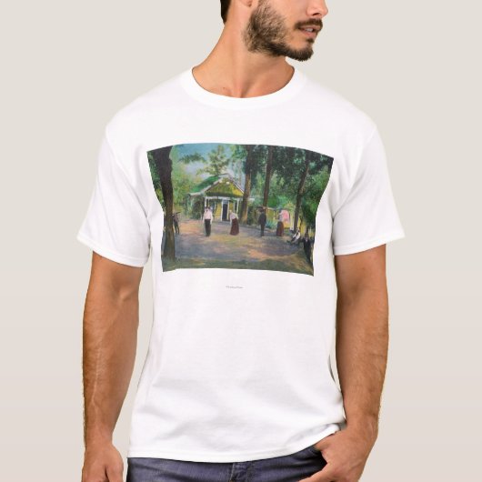 Uitzicht van een Croquet GameHarbin Springs, CA T-shirt (Voorkant)