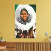 Uitzicht van een Eskimo Beauty Canvas Afdruk (Insitu (Woonkamer))