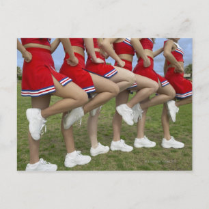 Uitzicht van een groep Cheerleaders met een lage s Briefkaart